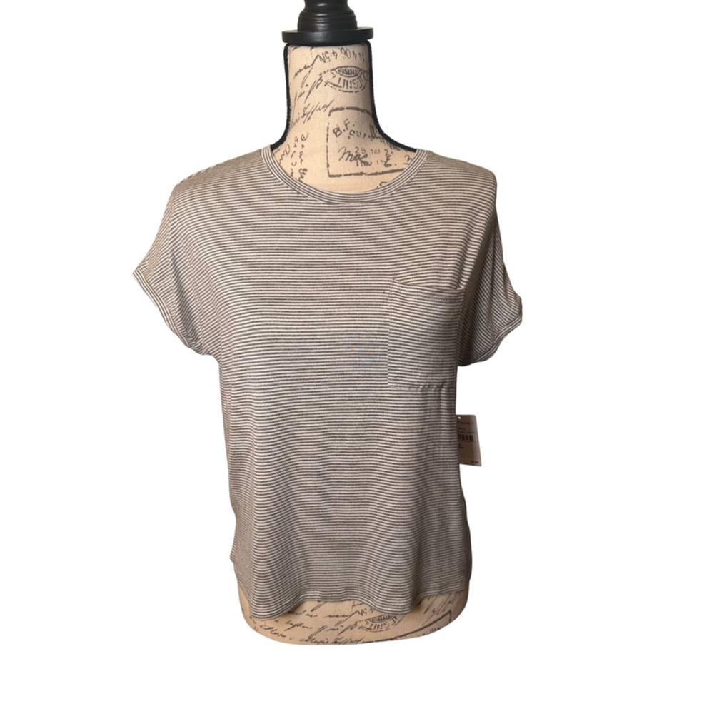 Project Social T Size Extra Small NWT Gray and White Striped Scoop Neck Tee